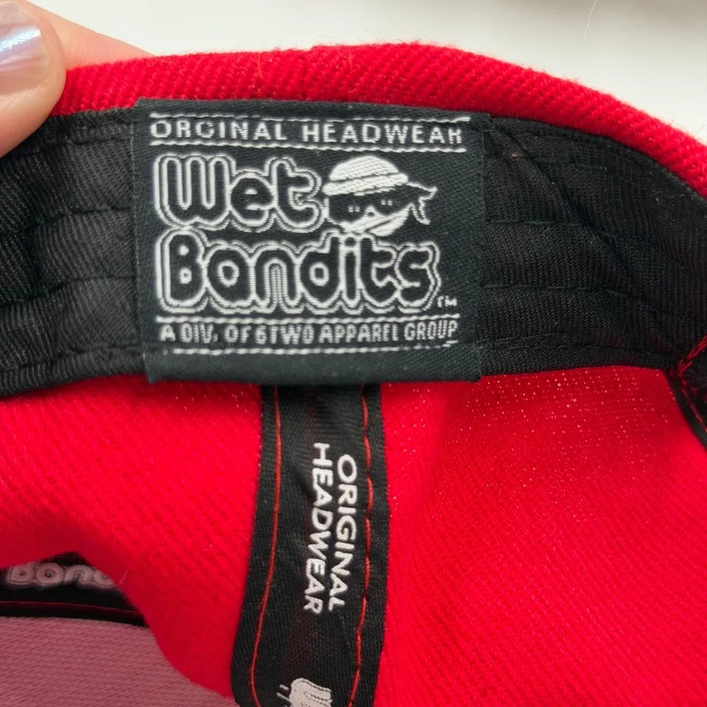 Wet Bandits High Class Snapback Hat Red Black Flat Bill Streetwear Cap Mens OS